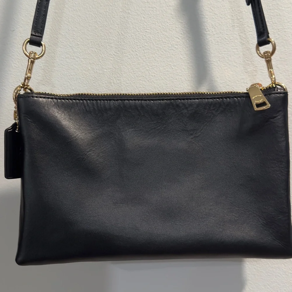 Coach Lyla Signature Canvas Brown Crossbody Bag/clutch - Picture 3 of 7